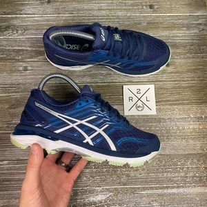 ASICS GT-2000 Blue Athletic Sneakers